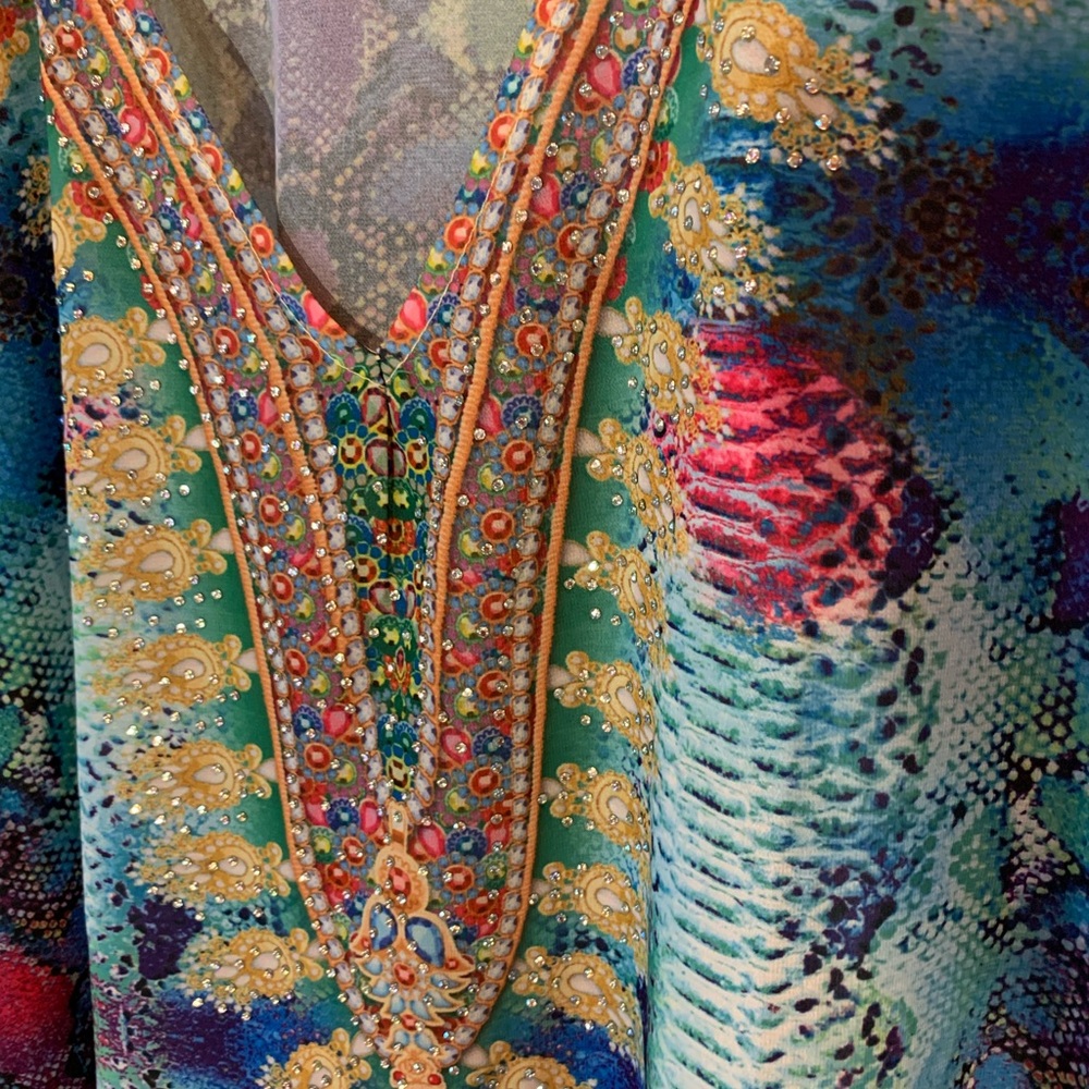 NWT, Sparkling sheer item to wear over dress, jeans, fun item to have ready - Picture 4 of 9